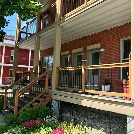 Le 2300 S Apartment Сен-Иасент Екстериор снимка